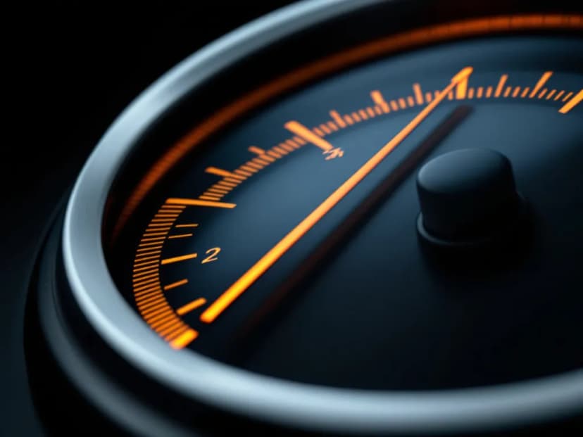 Mostrador analógico com o ponteiro no máximo